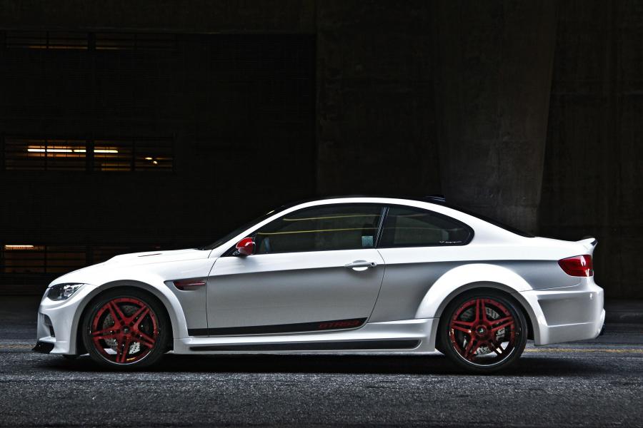  BMW M3 GTRS3 Candy Cane by Vorsteiner 2011 года  (фото 12 из 15)
